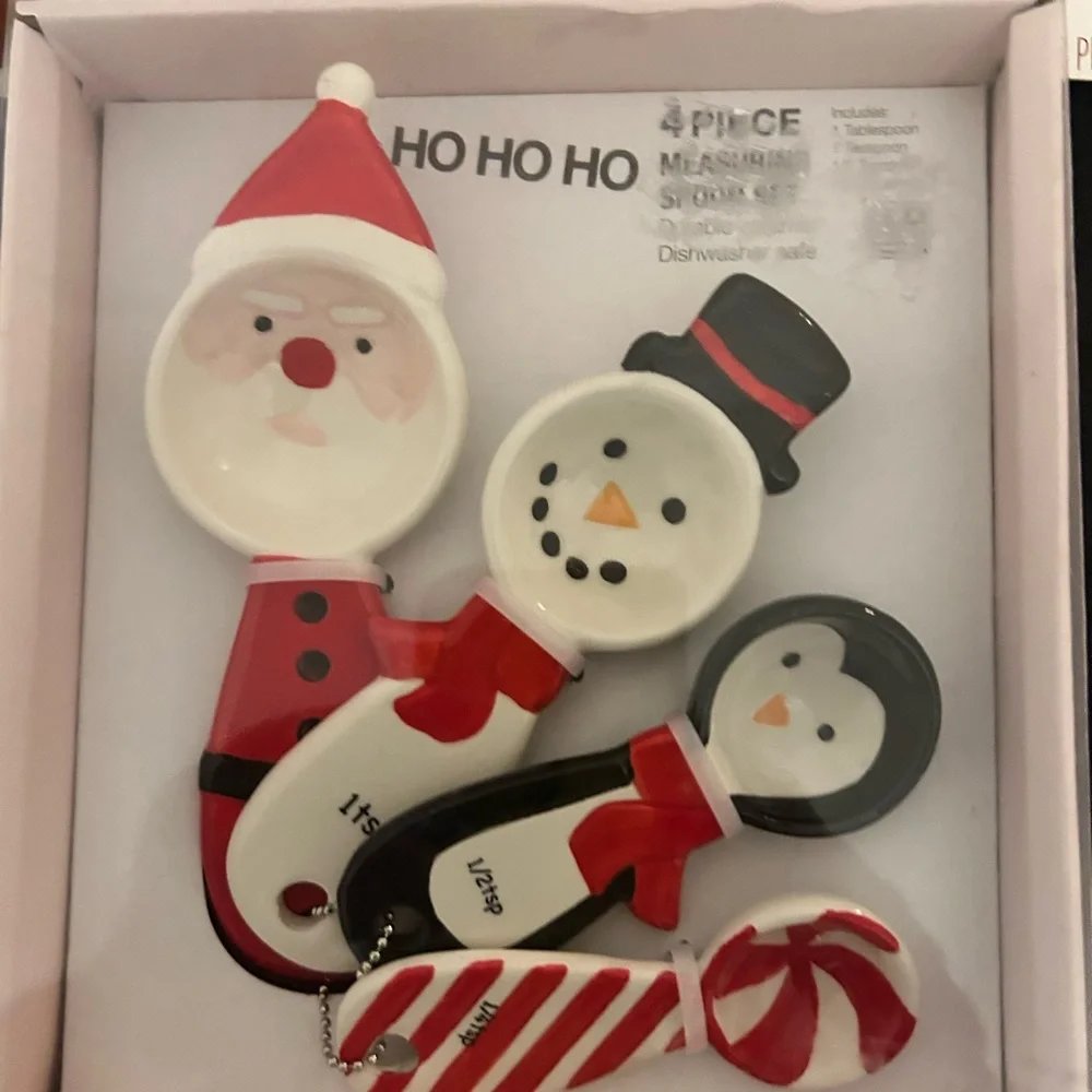 Baking Lot-4 Pc Holiday Ceramic Measuring Spoon Set/8 Holiday Cookie Cutters/NIB